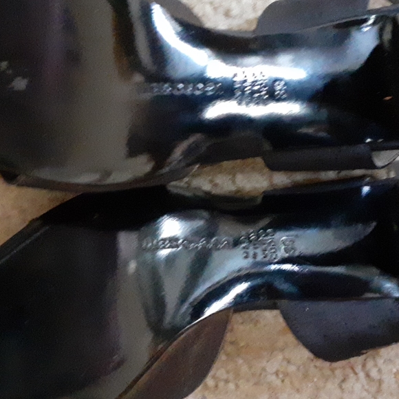 Ugo Rossetti Vintage RARE sling back heels excellent condition never worn sz 39 - Picture 6 of 7